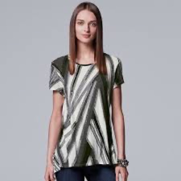 Simply Vera Vera Wang Tops - Vera Wang abstract textured tee 1X